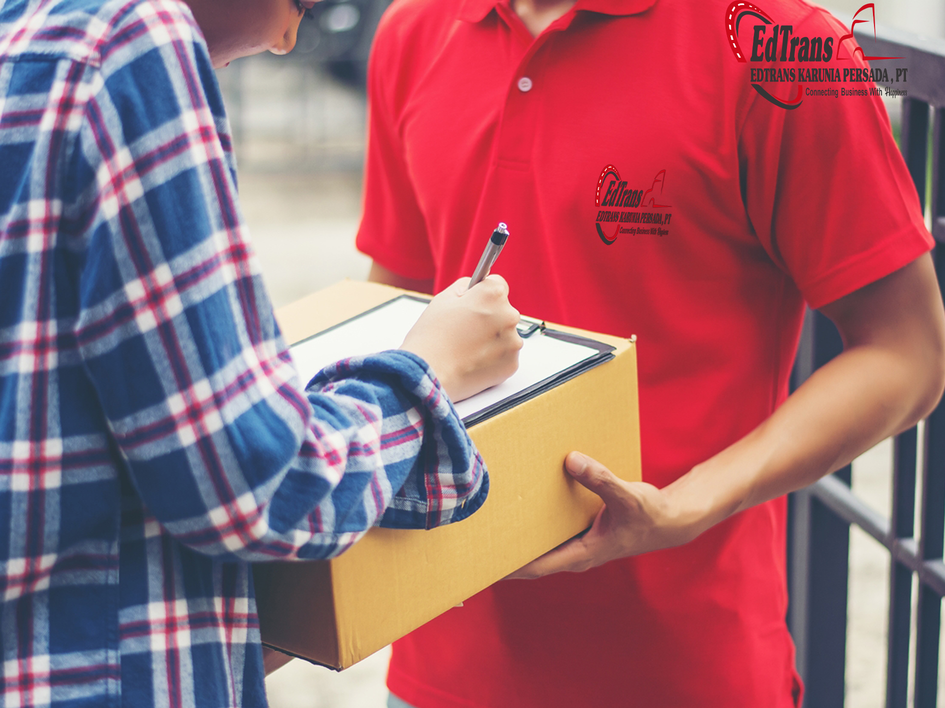 Jasa kurir paket terbaik di Indonesia